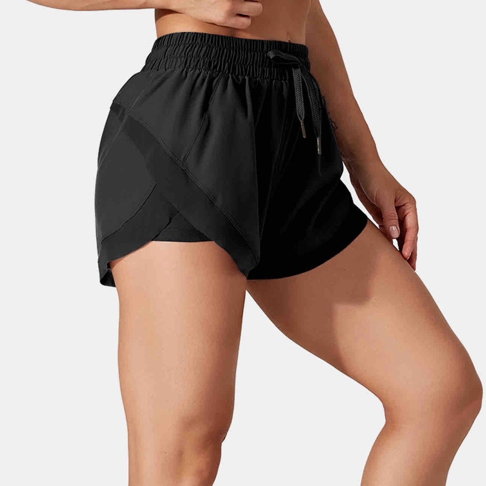 Black running shorts high rise - size M
